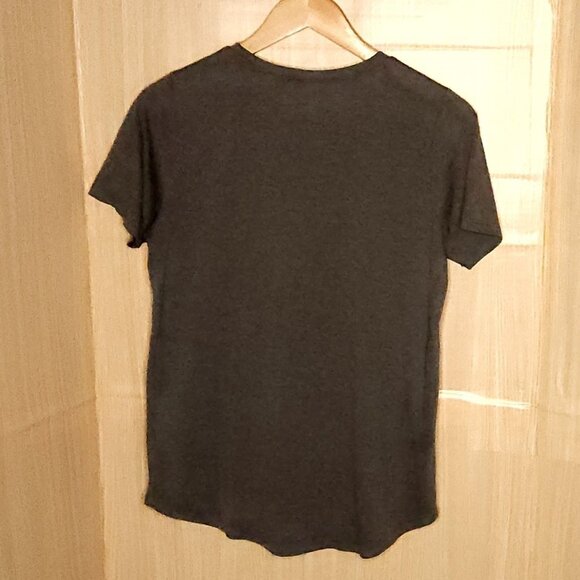 Stranger Things Girls Eleven Grey Tee Large - Picture 2 of 4